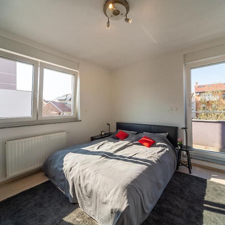 Super Petrova Apartment Zagreb Dış mekan fotoğraf