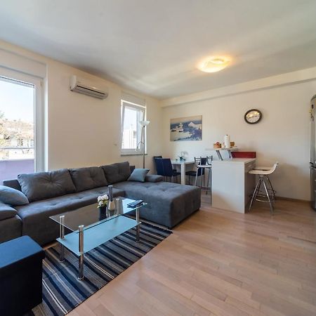 Super Petrova Apartment Zagreb Dış mekan fotoğraf