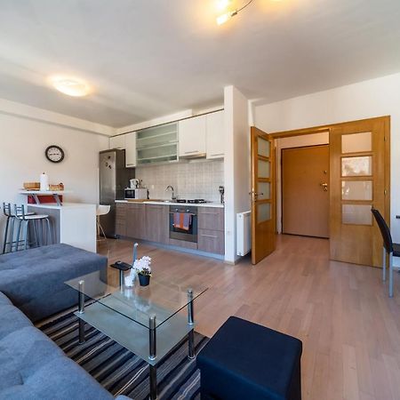 Super Petrova Apartment Zagreb Dış mekan fotoğraf